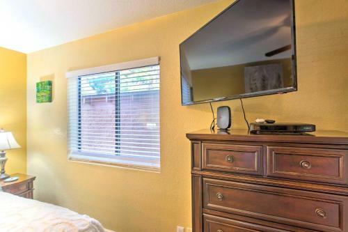 Apartamento The Painted Pony Condo With Pool And Gym Access