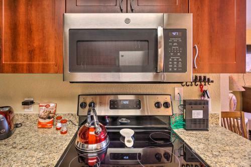 Apartamento The Painted Pony Condo With Pool And Gym Access