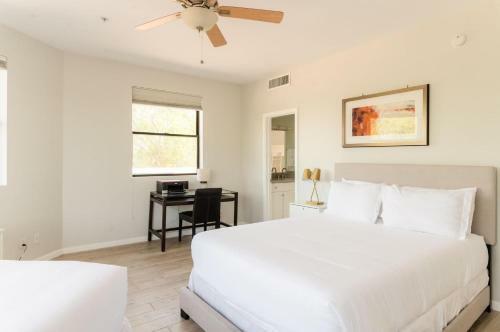 N 75th St #202 - Ivory II