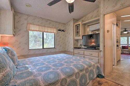 Show Low Home With Deck And Grill - 13 Mi To Hon-dah!