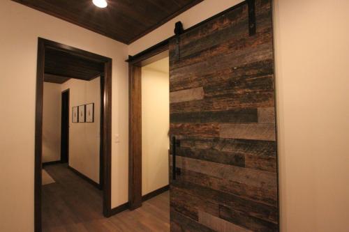 The Cabin Home
