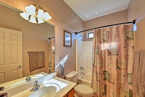 Spacious Surprise Home With Private Pool And Fire Pit!