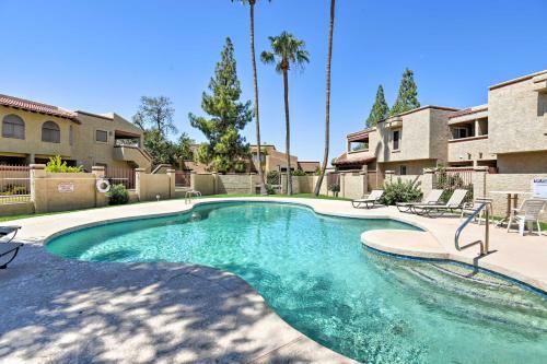 Tempe Condo W/ Pool - Near Downtown & Asu!
