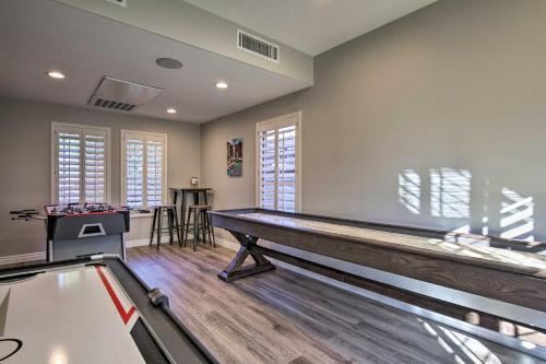 Tasteful Surprise Escape With Private Outdoor Pool!