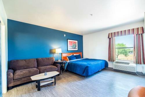 Apartamento Vistas 107- Modern Studio Sleeps 3 With Style