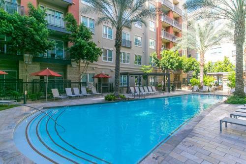 Apartamento Phenomenal 2br/2ba With Pool & Gym By Howard