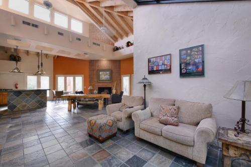 Treetops At Ventana