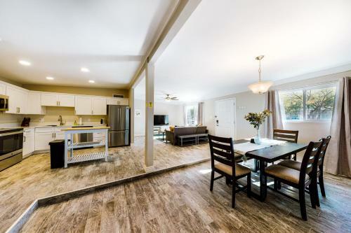 Cozy Tucson Retreat