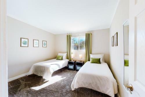 Cozy Tucson Retreat