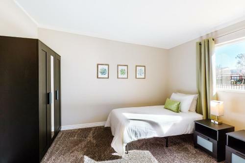 Cozy Tucson Retreat