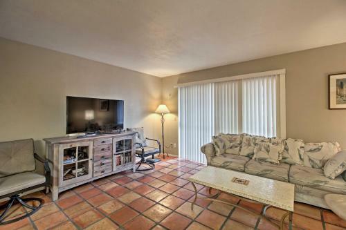 Pet-friendly Tuscon Home With Patio- 9 Mi To Main St