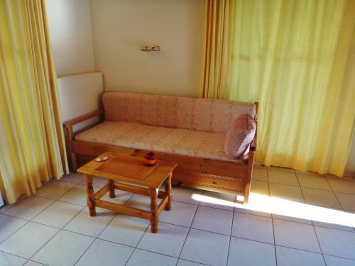 Lefkothea Apartments