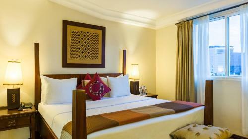 African Regent Hotel