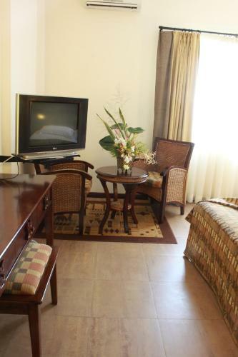 African Regent Hotel