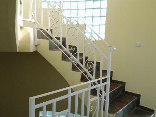 Albergue Access Inn