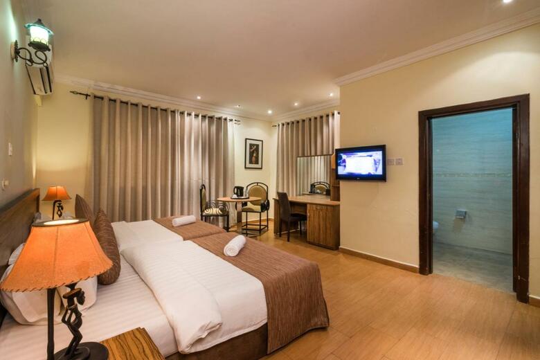 Midindi Hotel