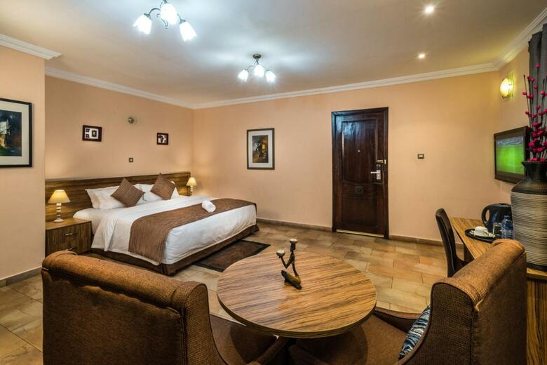 Midindi Hotel