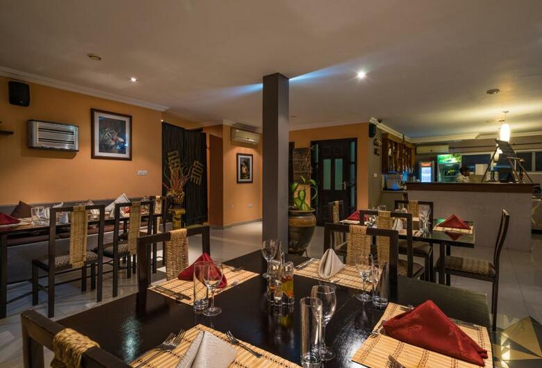 Midindi Hotel