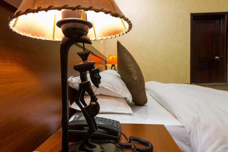 Midindi Hotel