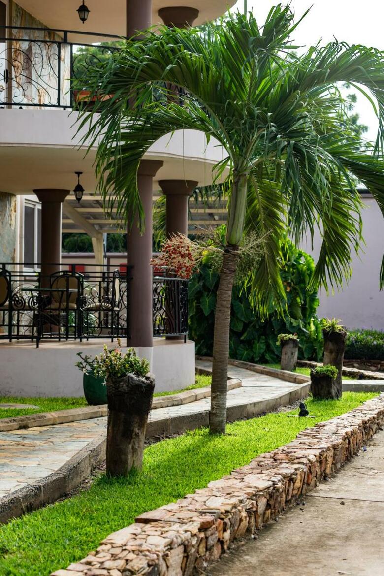 Midindi Hotel