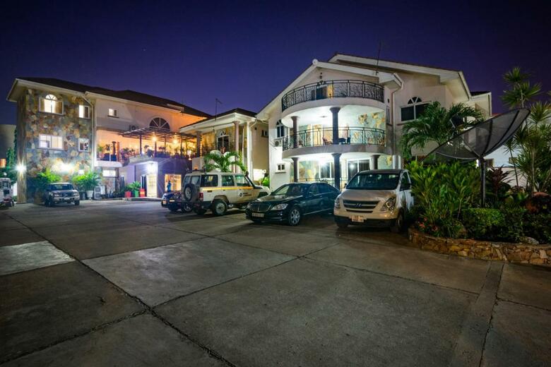 Midindi Hotel