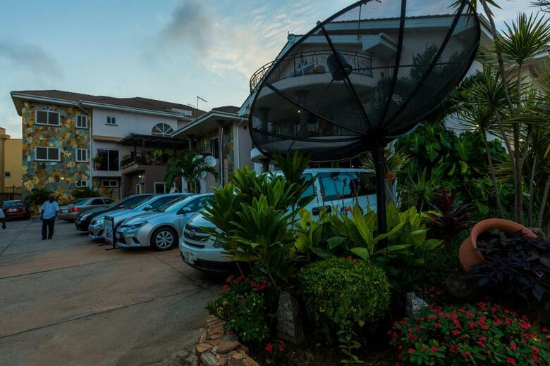 Midindi Hotel