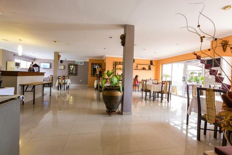 Midindi Hotel