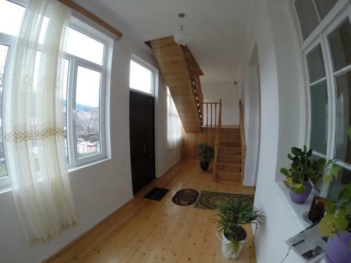 Hostal Guesthouse Lenjeri