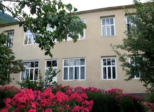 Hostal Guesthouse Lenjeri