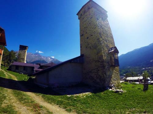 Albergue Old Mestia