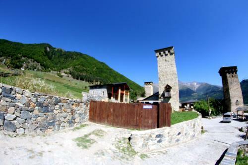 Albergue Old Mestia