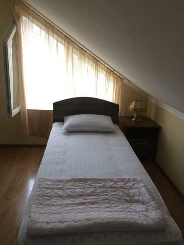 Hostal Mari Guest House