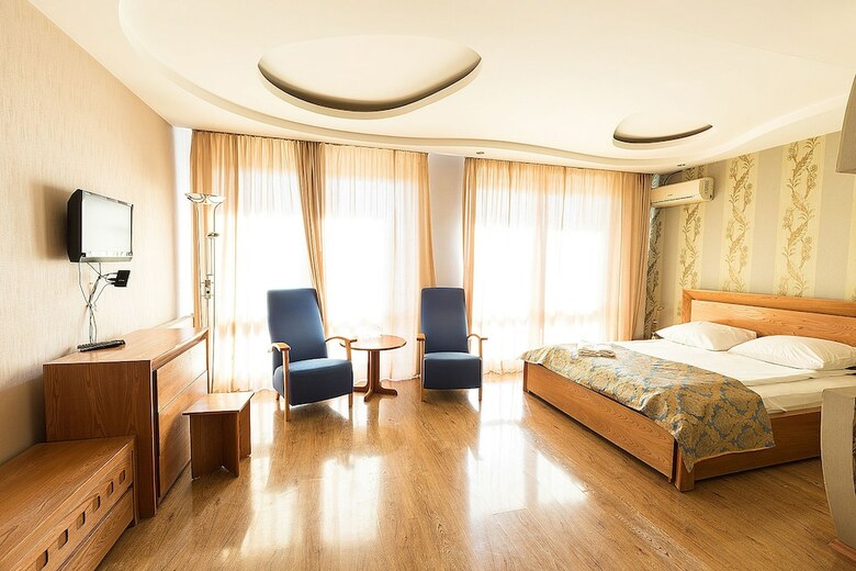 Alazani Valley Hotel