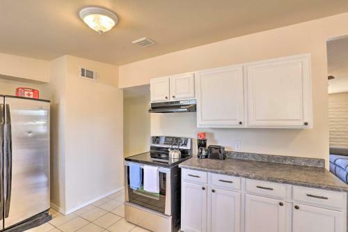 Pet-friendly Home - 7 Mi To Downtown Tucson!