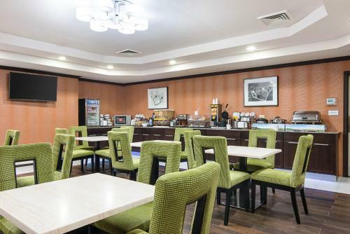 Hotel Comfort Inn