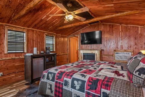 Hotel Log Cabin Inn