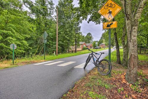 Modern Living In Bella Vista By Mtb Trails!