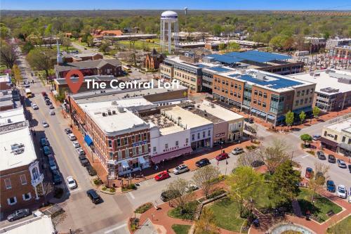 Apartamento The Central Loft - On Town Square! Best Located Property