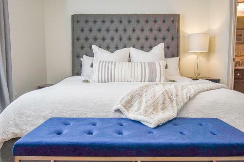 Beck H?us 3 Br Near Ua Ce?tral Location!