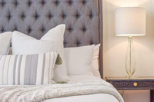 Beck H?us 3 Br Near Ua Ce?tral Location!