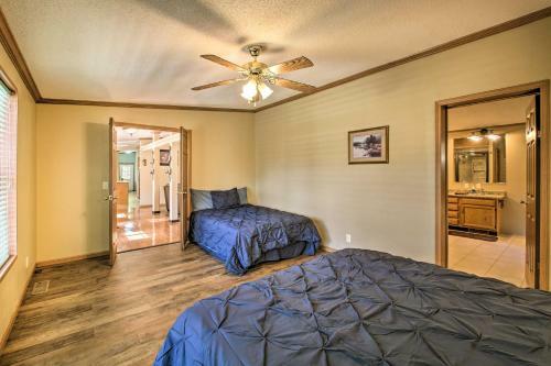 Retreat On Lake Hamilton With Sunroom And Dock!