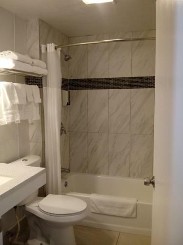 Hotel Modoc Inn