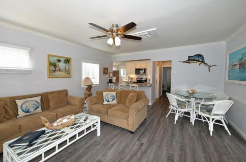 323 Clemente By Catalina Vacations