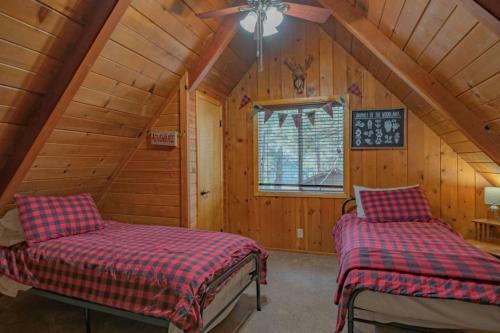 Shady Pine Cottage