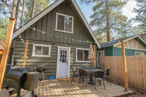 Shady Pine Cottage