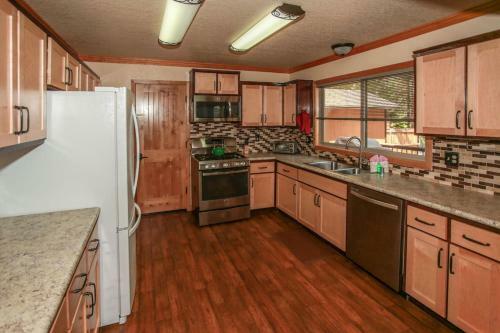 Starview Escape-1782 By Big Bear Vacations