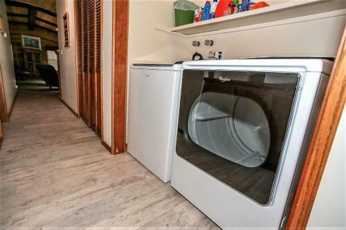 Slice Of Paradise-1758 By Big Bear Vacations