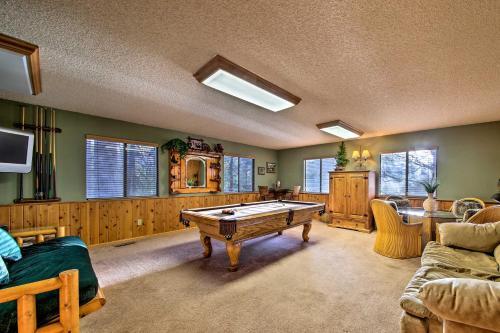 Year-round Mtn Lodge - Hike, Ski, Swim, Fish!