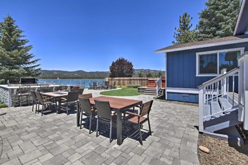 Lakefront Luxury With Outdoor Oasis And Game Room