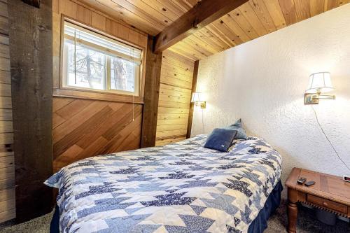 Skyfox Cabin